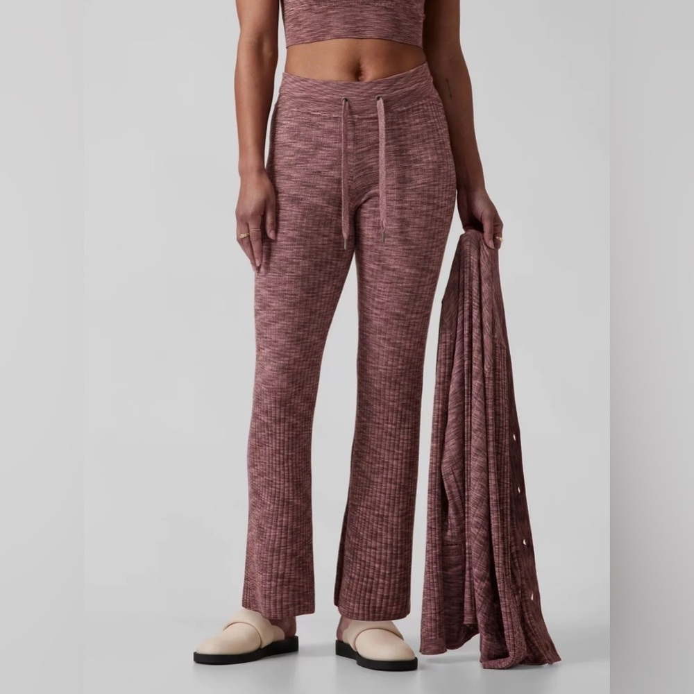 Athleta Ribbed Yoga Stretch Pants In Tawny Rose,‎ Size M